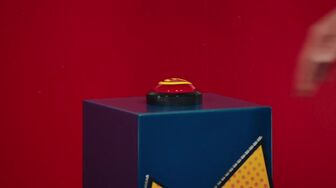 Ready Gamer Mum S01E05 WEB H264-RBB